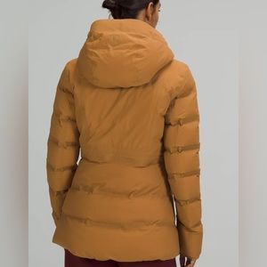 LuLuLemon StretchSeal Sleet Street Jacket Size12